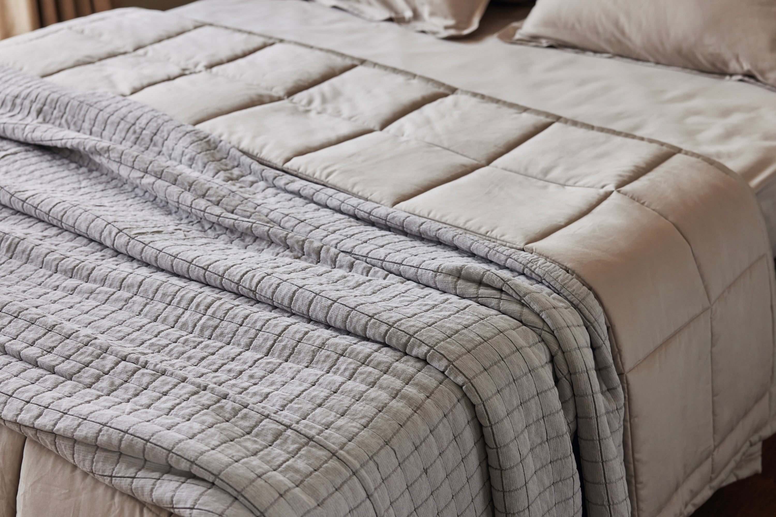 Chambray Natural Matelassé Coverlet