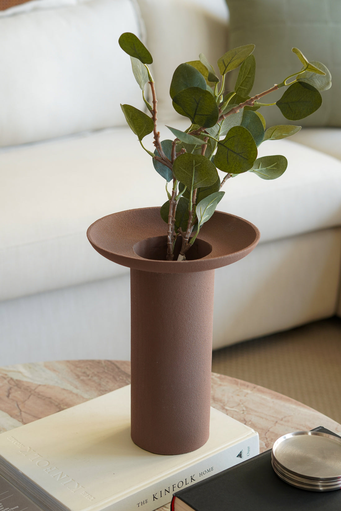 Cinnabari Vase, Tall, Mocha Mousse