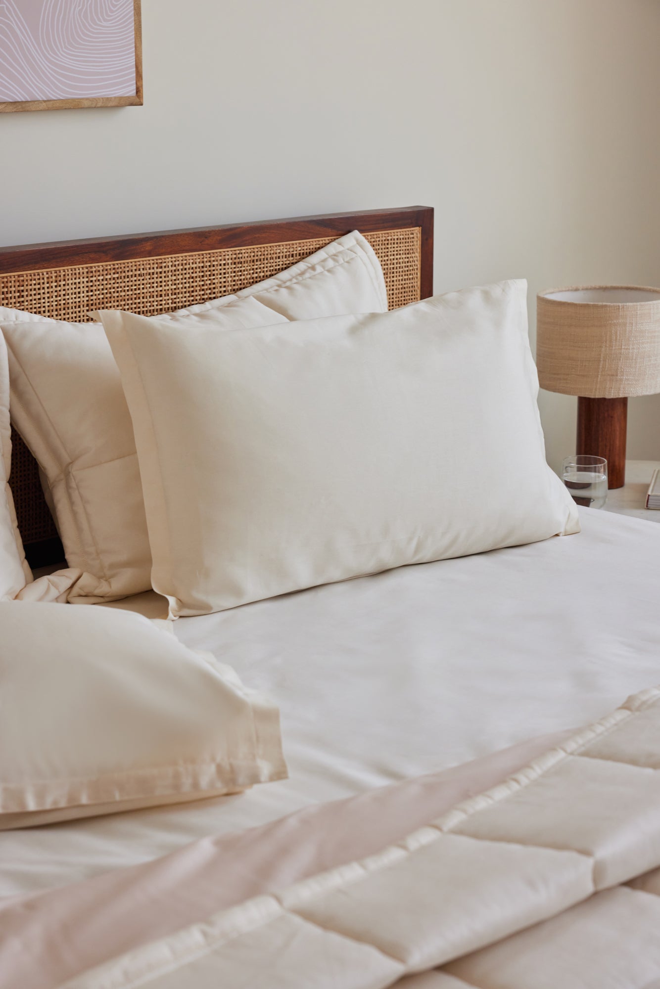Natural Sateen Pillow And Sheet