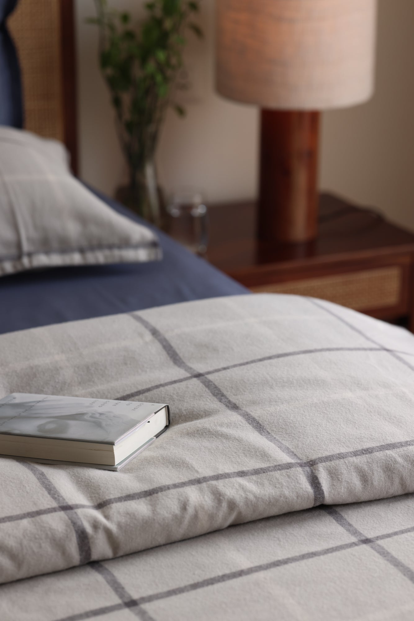 Plaid Brushed Flannel Duvet Cover With a book
