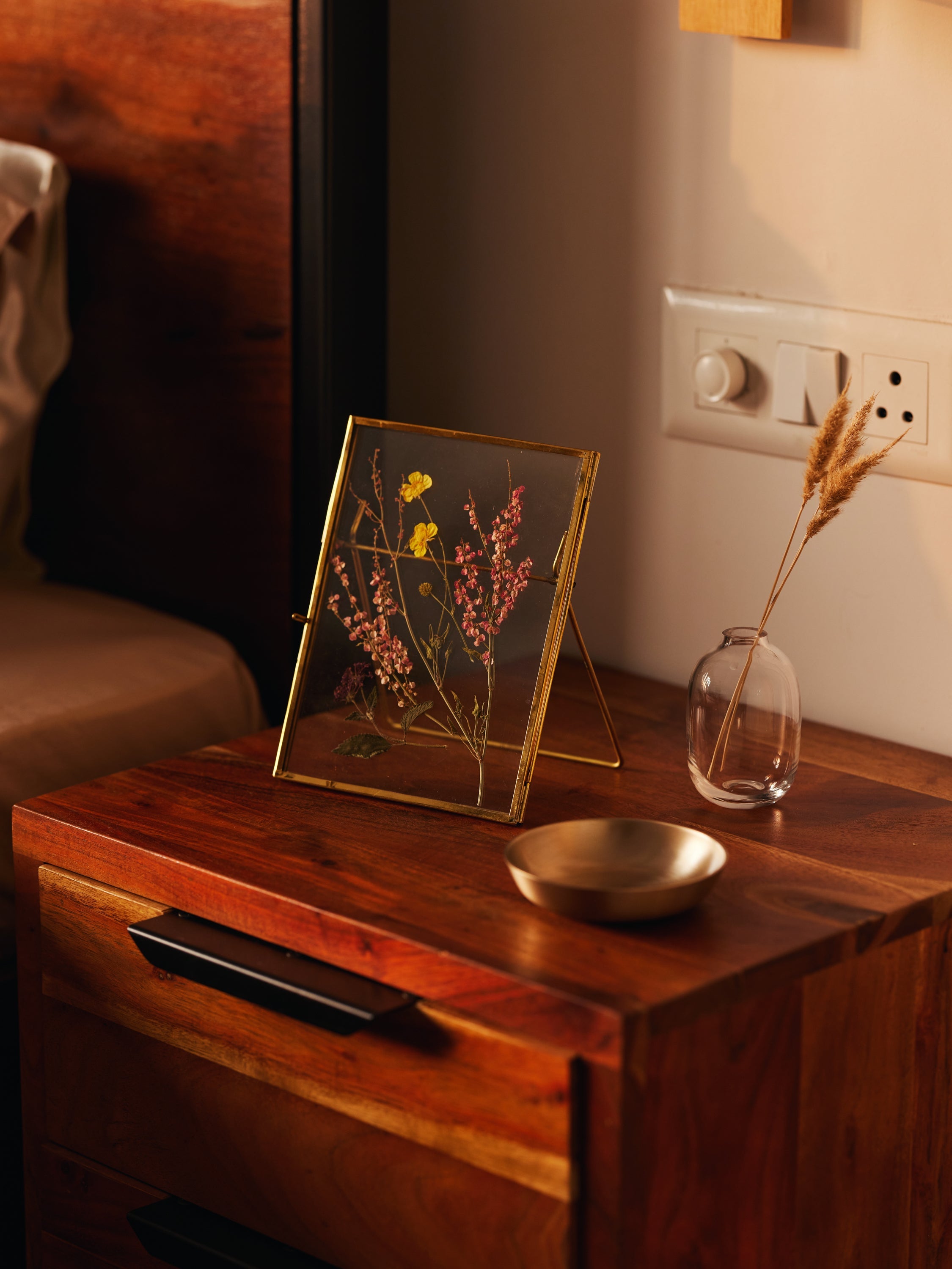 Perfect set for gifting.