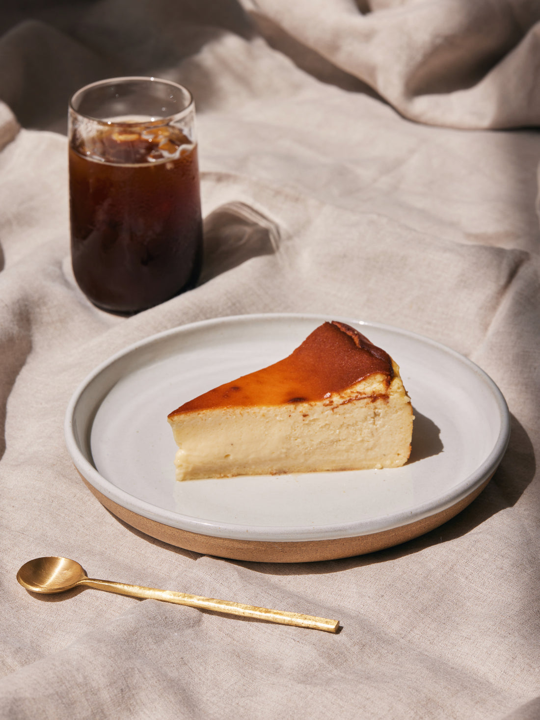 Snowdrop White Ceramic Side plate