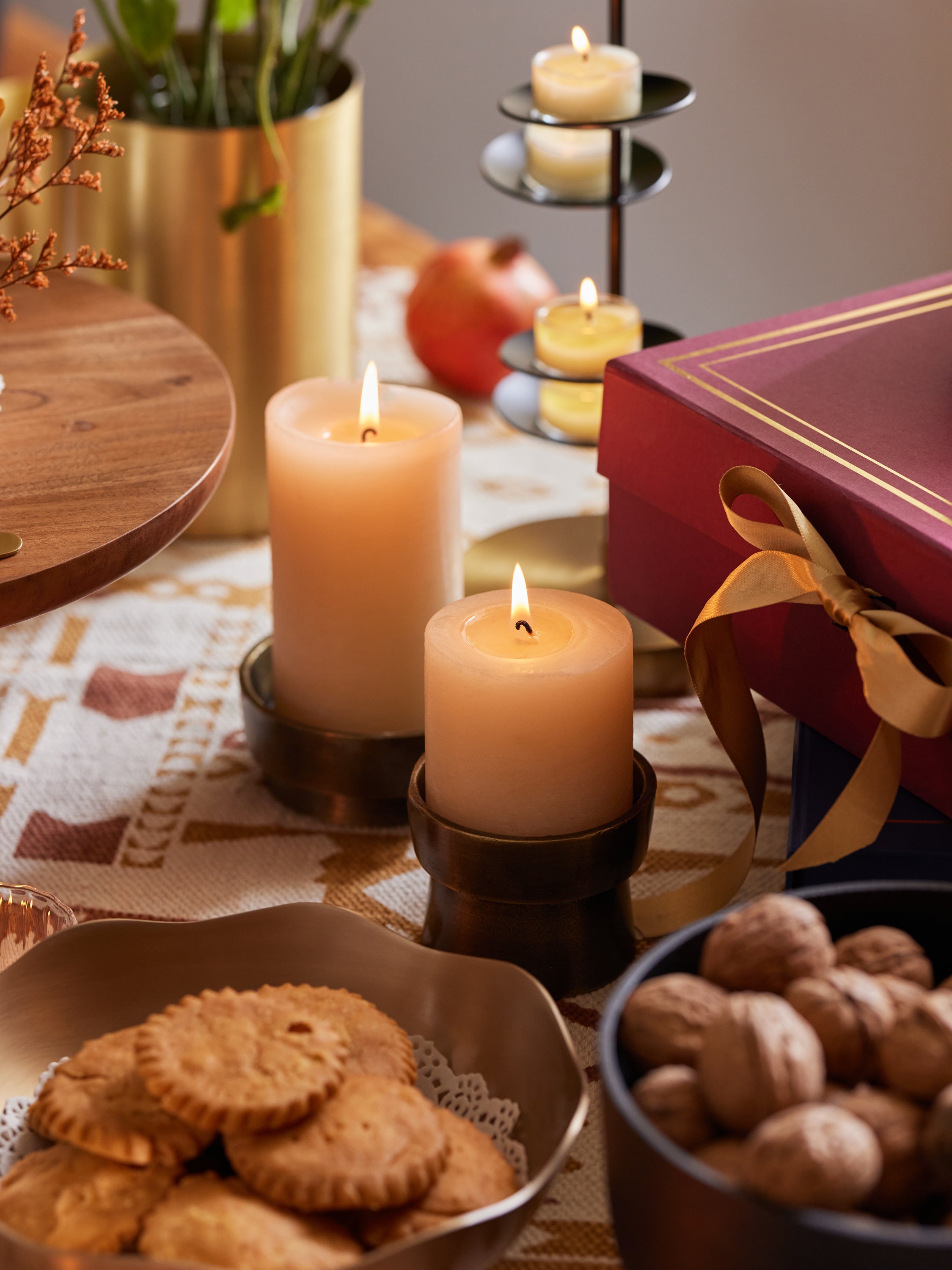 Umbra Pillar Candle Holders, Set of 2 - Fleck
