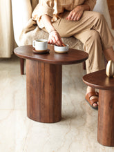 Nesting table in brown