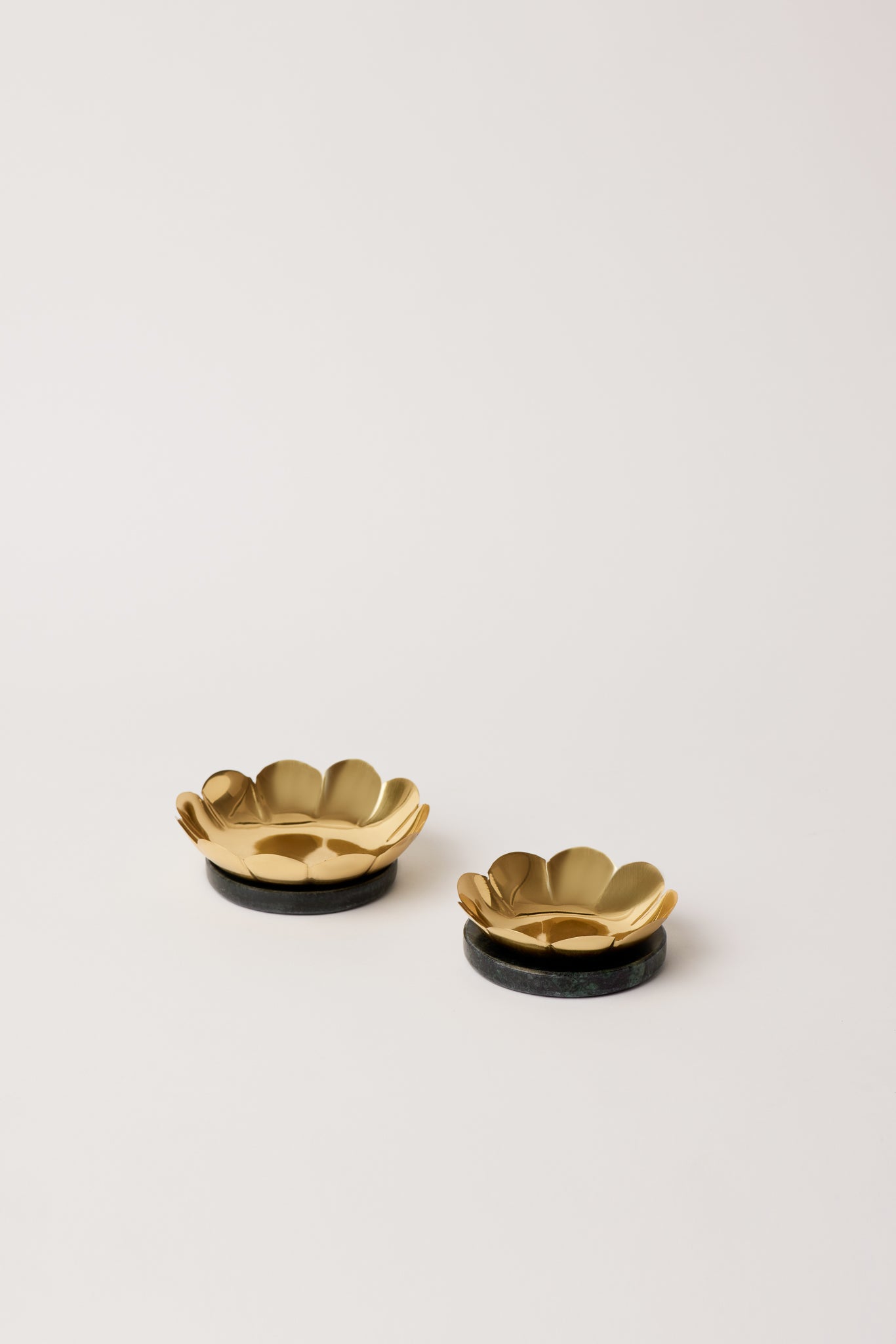 Lotus Brass Tealight Holders, Set of 2 - Fleck