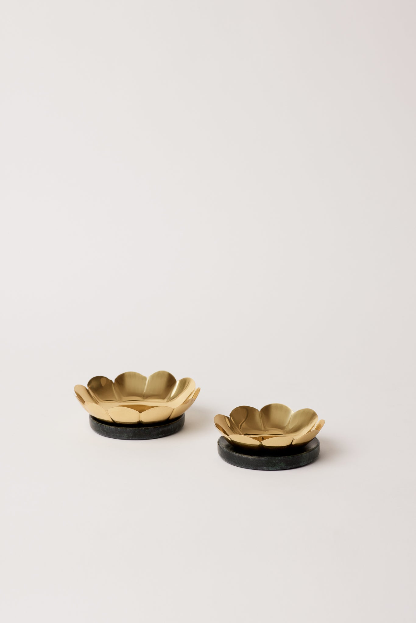 Lotus Brass Tealight Holders, Set of 2 - Fleck