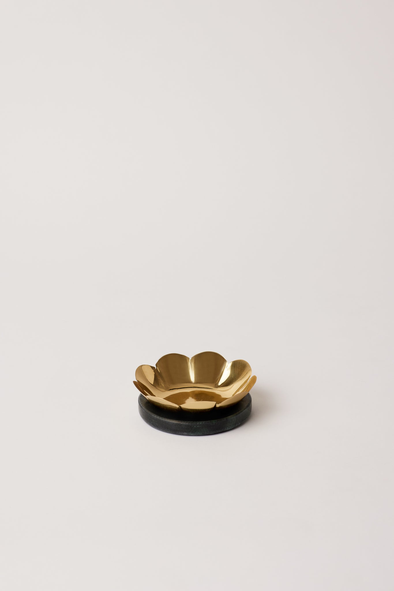 Lotus Brass Tealight Holders, Set of 2 - Fleck