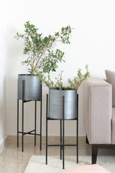 Raku Floor Indoor Planters - Fleck