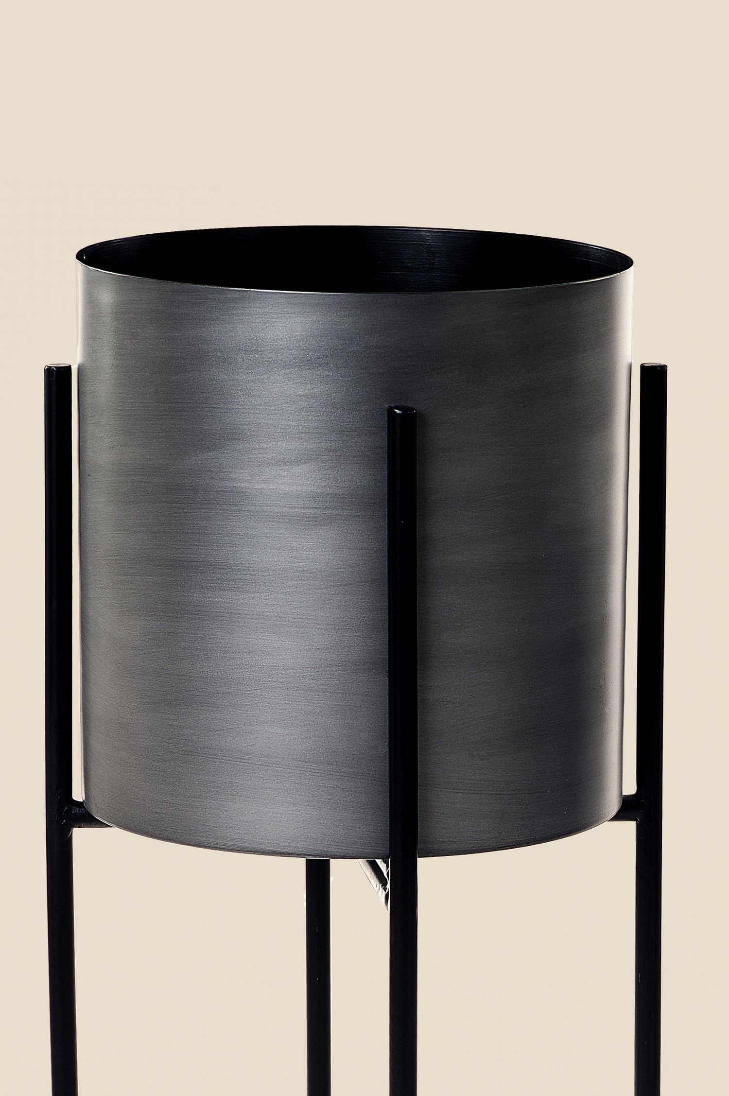 Raku Floor Indoor Planters - Fleck