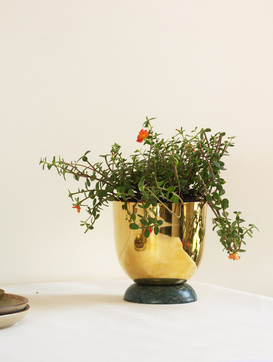 Heirloom Brass Planter - Fleck