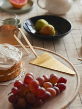 Loop Brass Cake Server