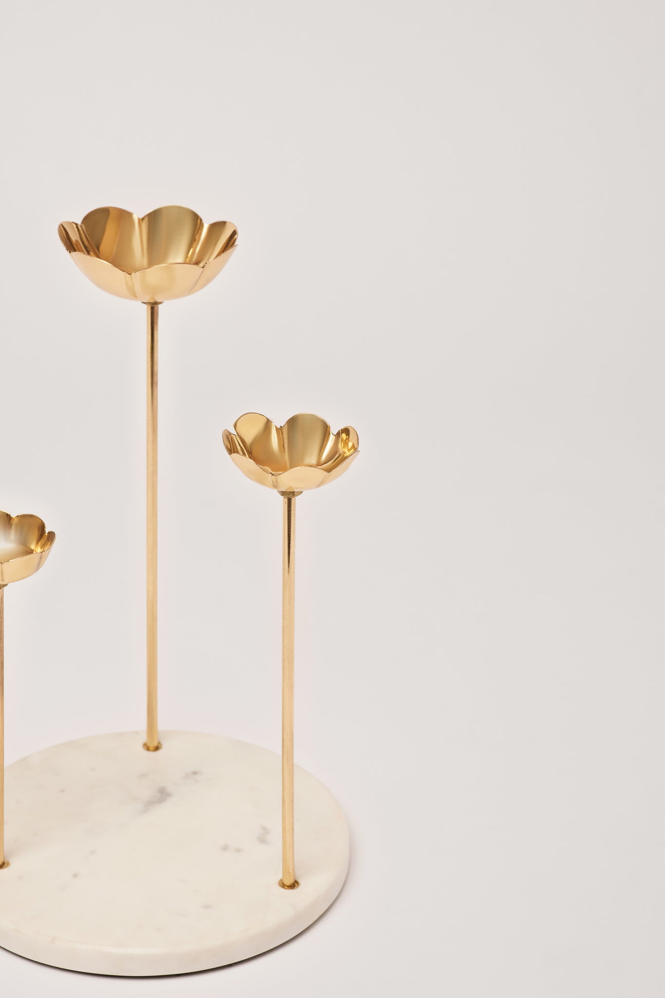 Lotus Centerpiece, 3 flowers - Fleck