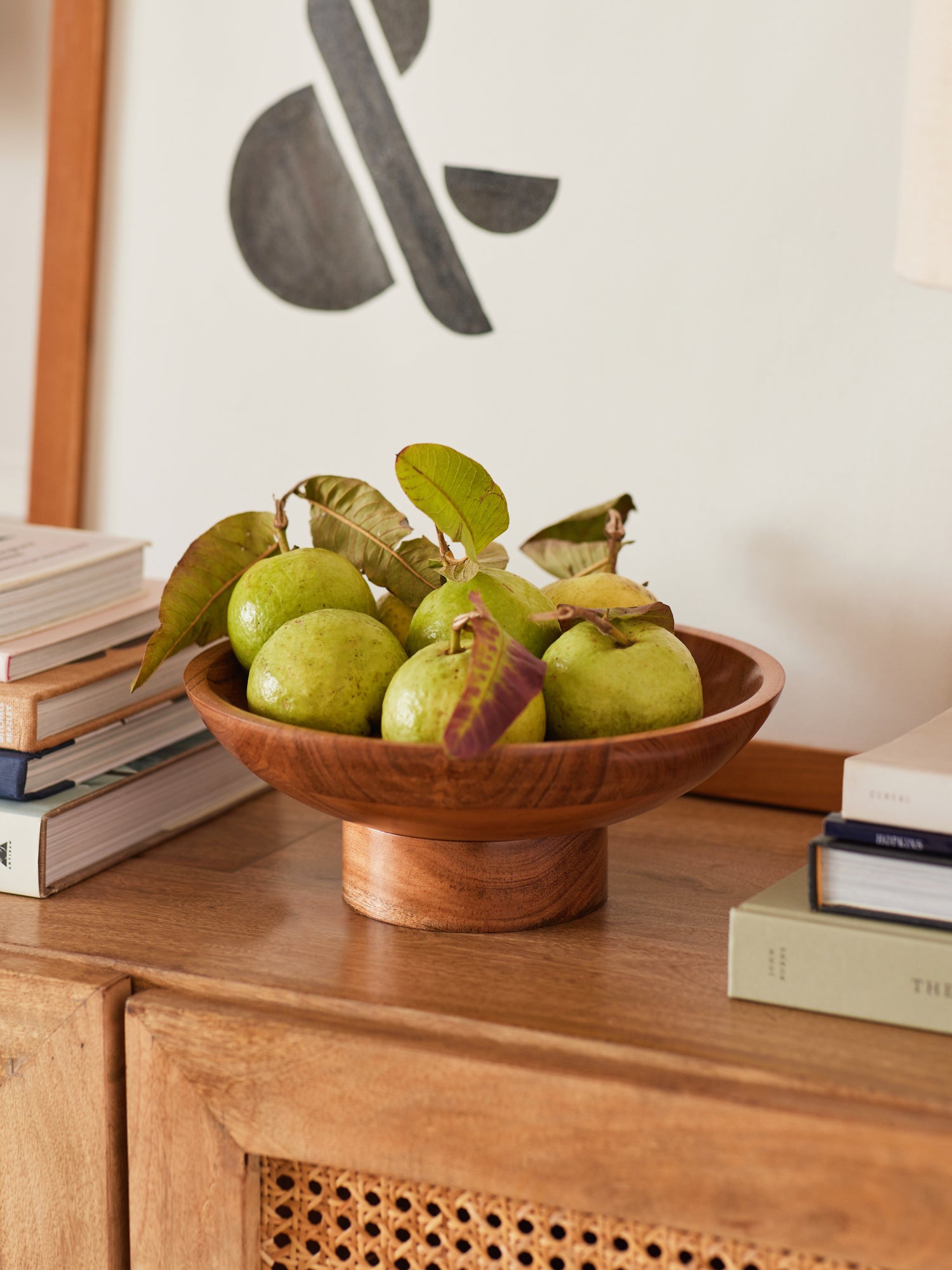 Raise Curve Bowl, Acacia Wood - Fleck
