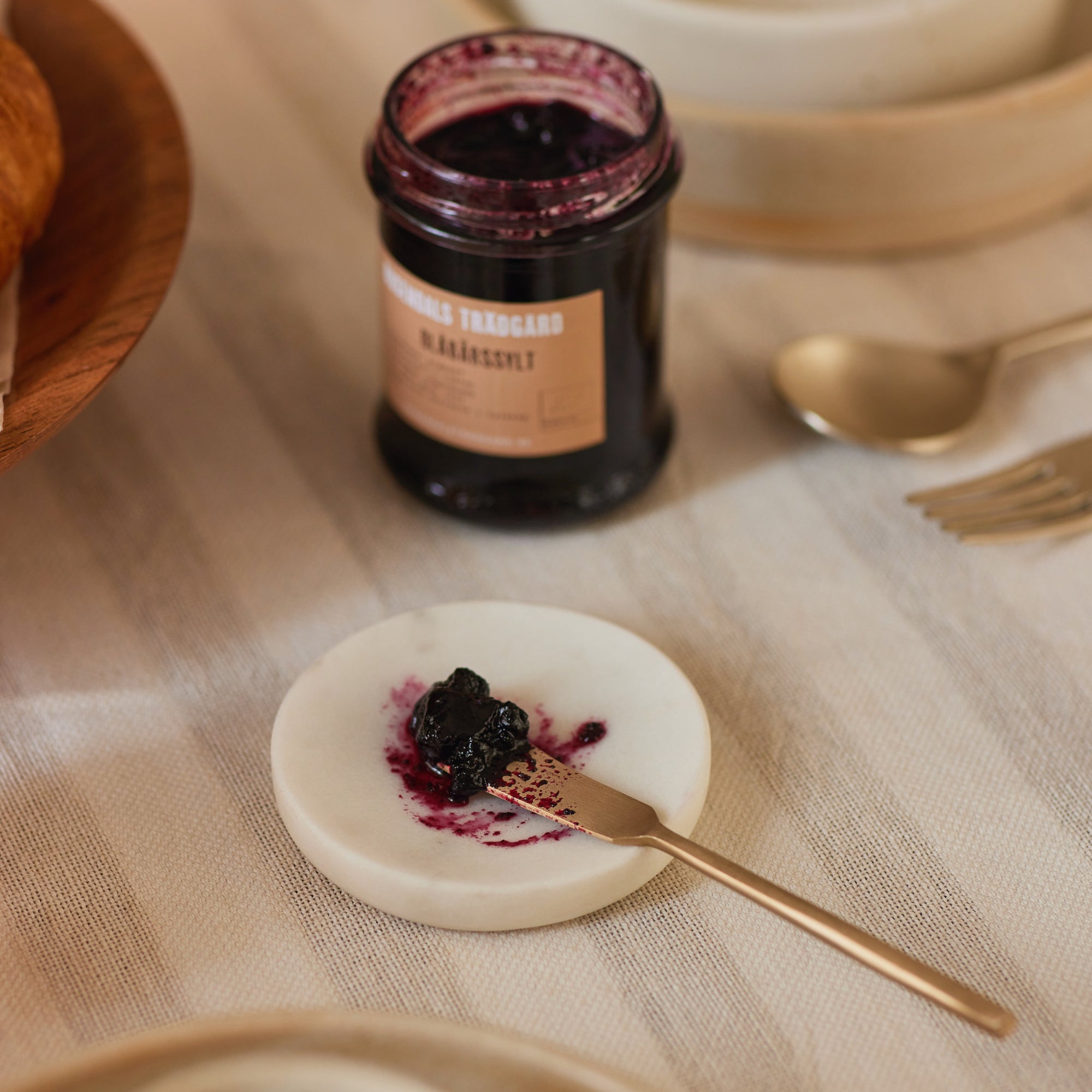 Taihi Butter & Jam Knives, Champagne Gold