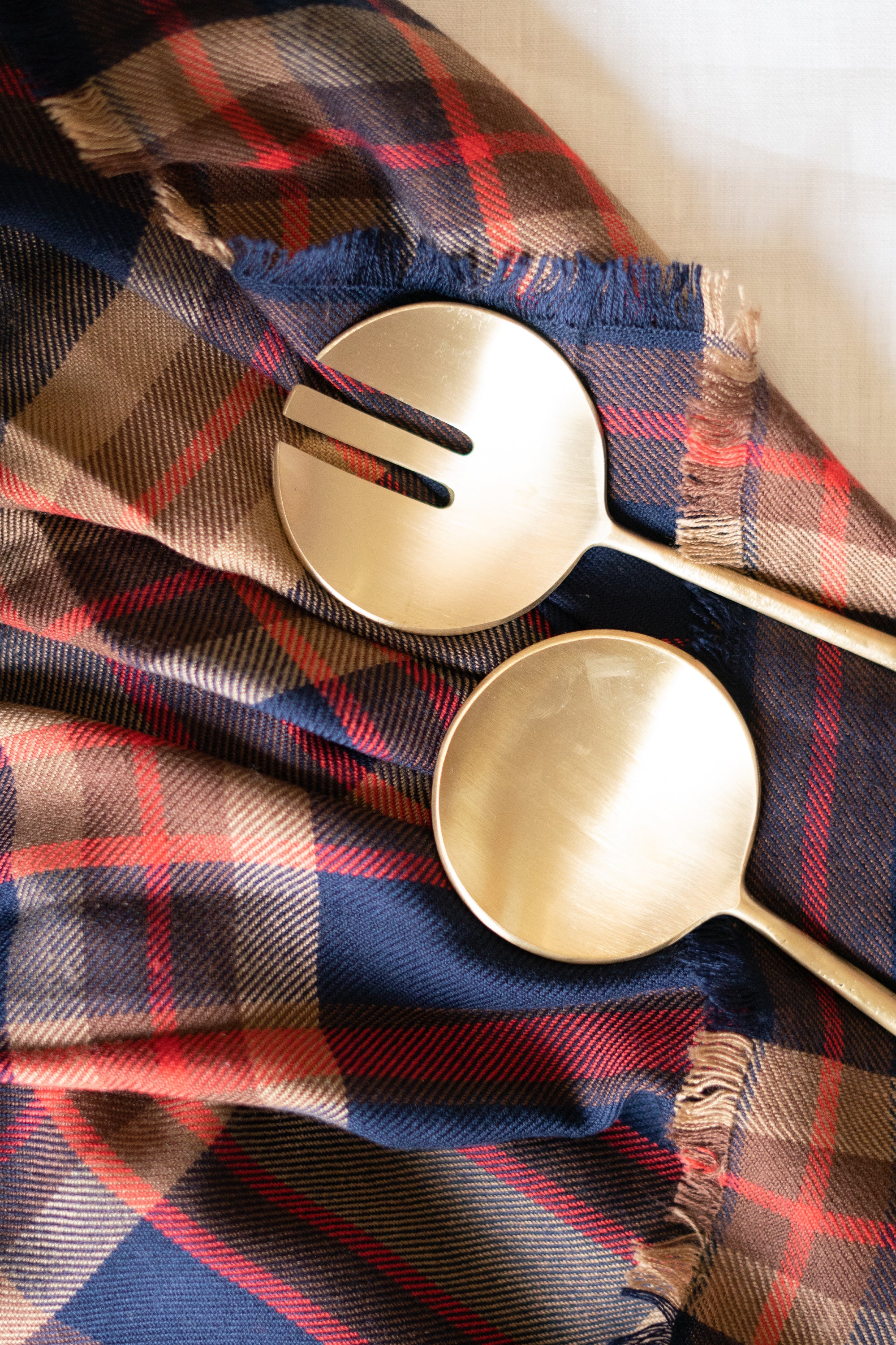 Wabi Servers, Set of 2 - Fleck