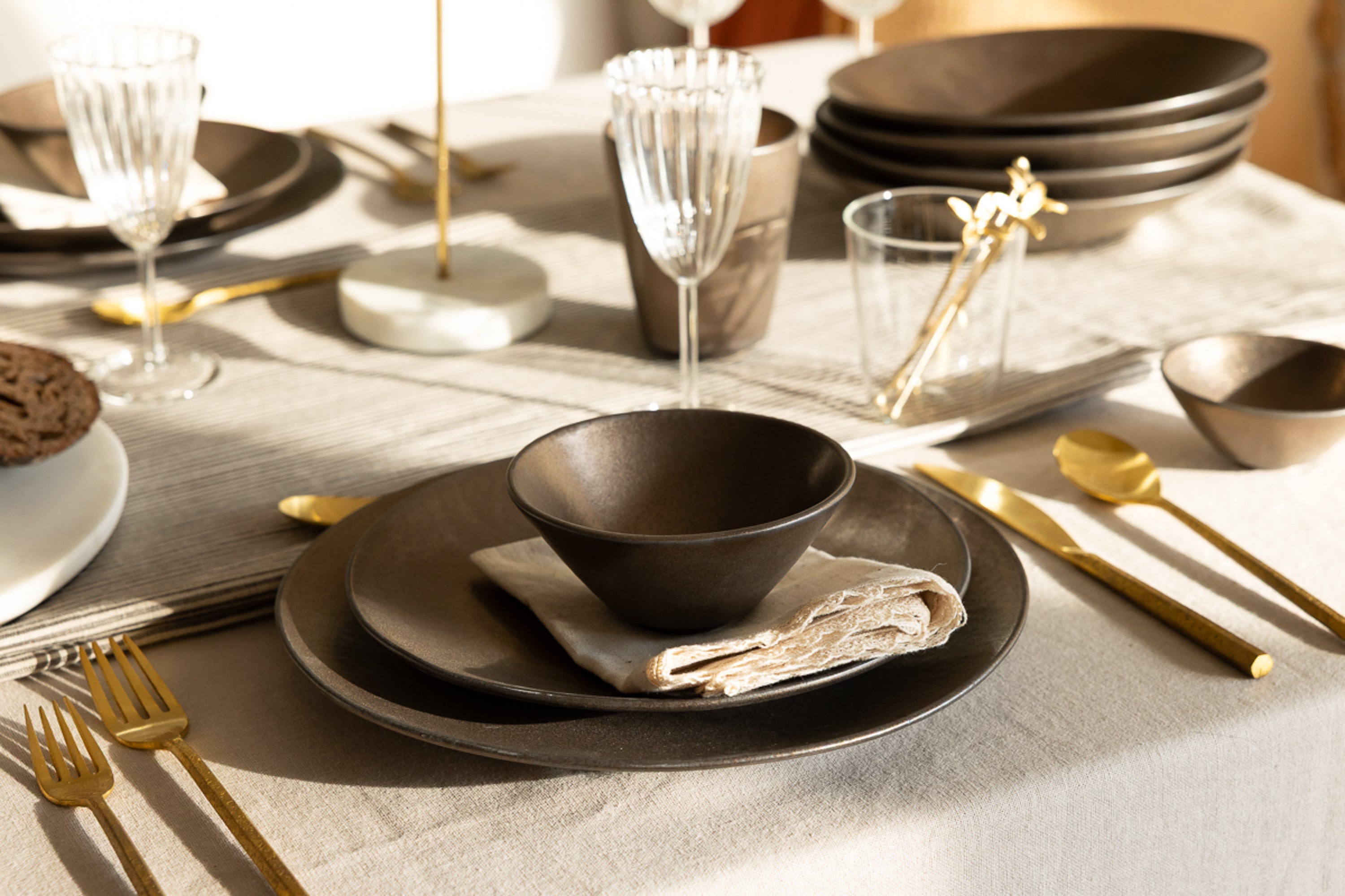 Fuji Ceramic Tableware