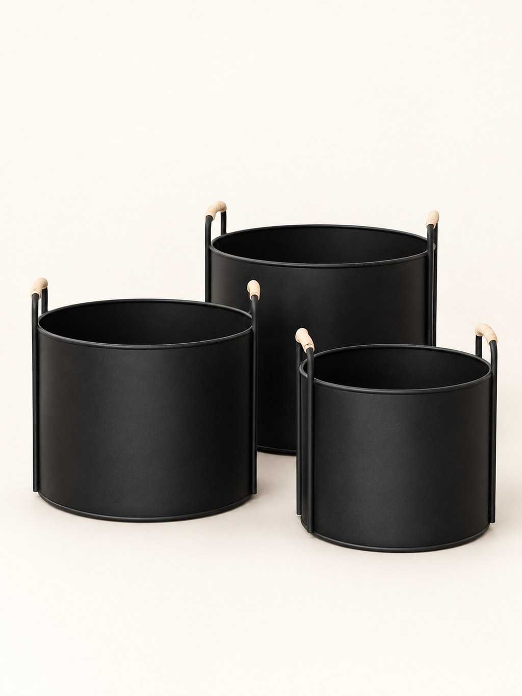 Black Dust Basket