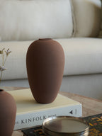 Bud vases, Mocha Mousse