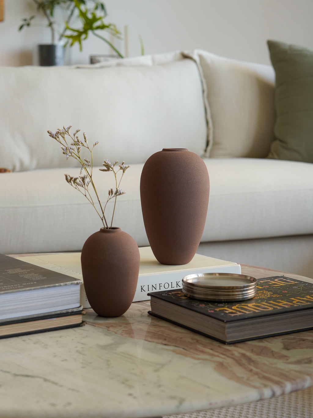 Bud vases, Mocha Mousse