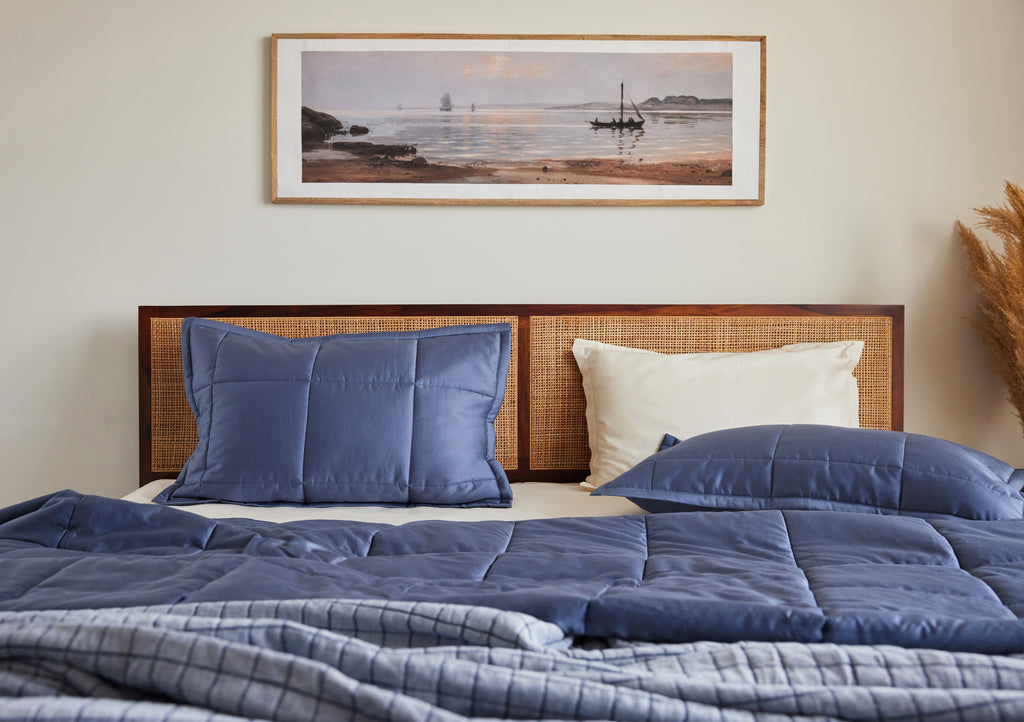 Dusk Sateen Box Pillows and Comforter