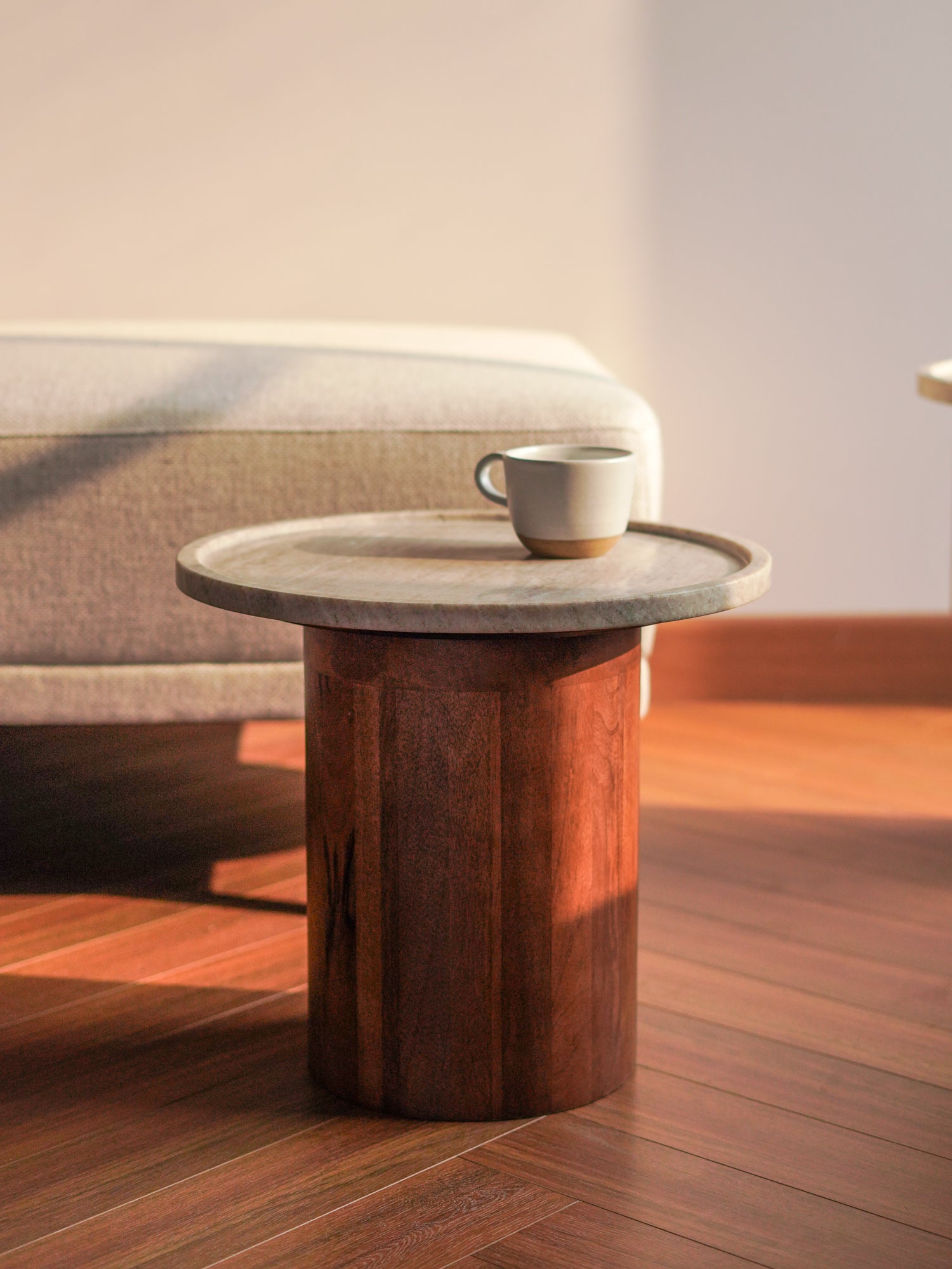 Log Marble Tray Table