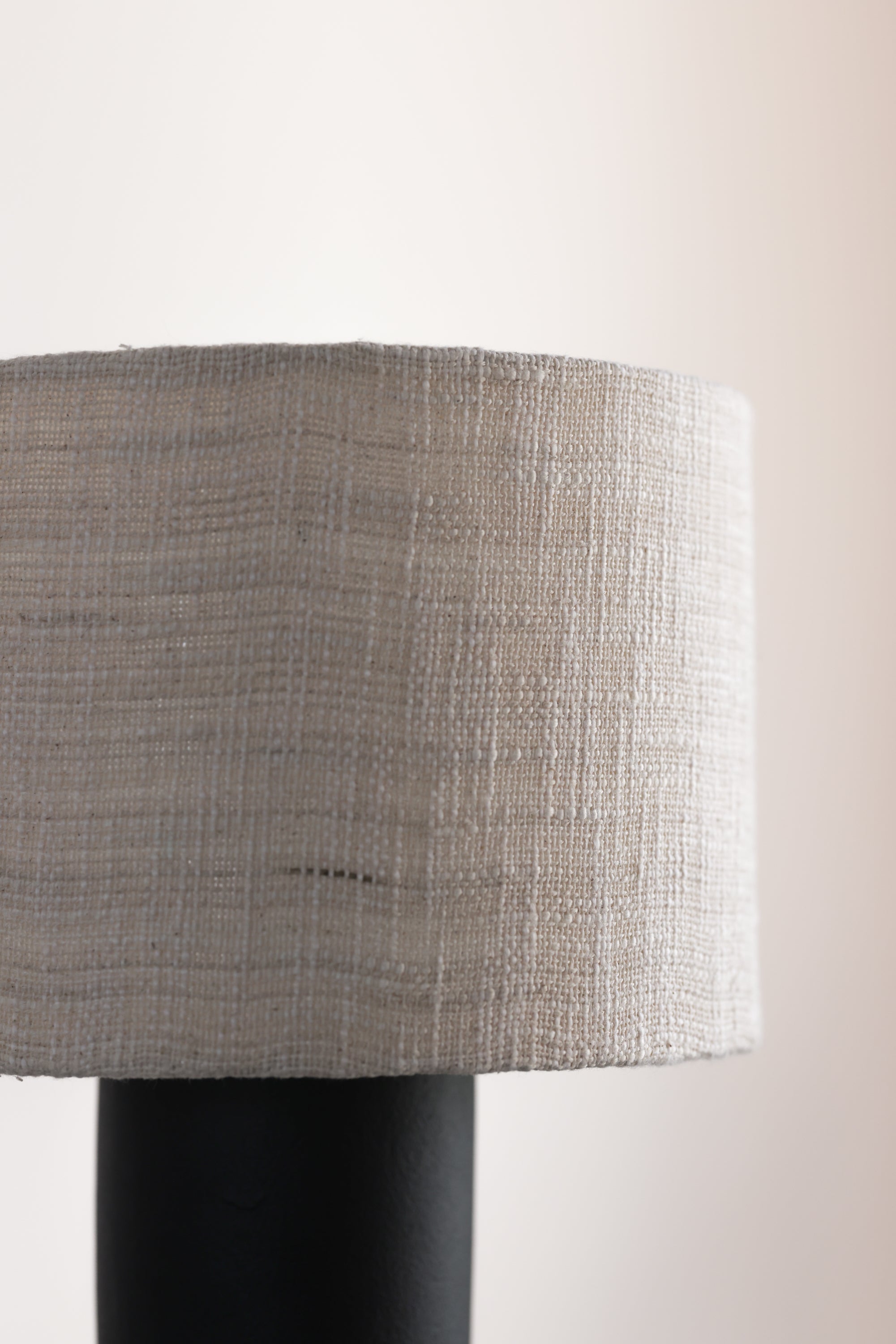 Noir table lamp with textured white shade