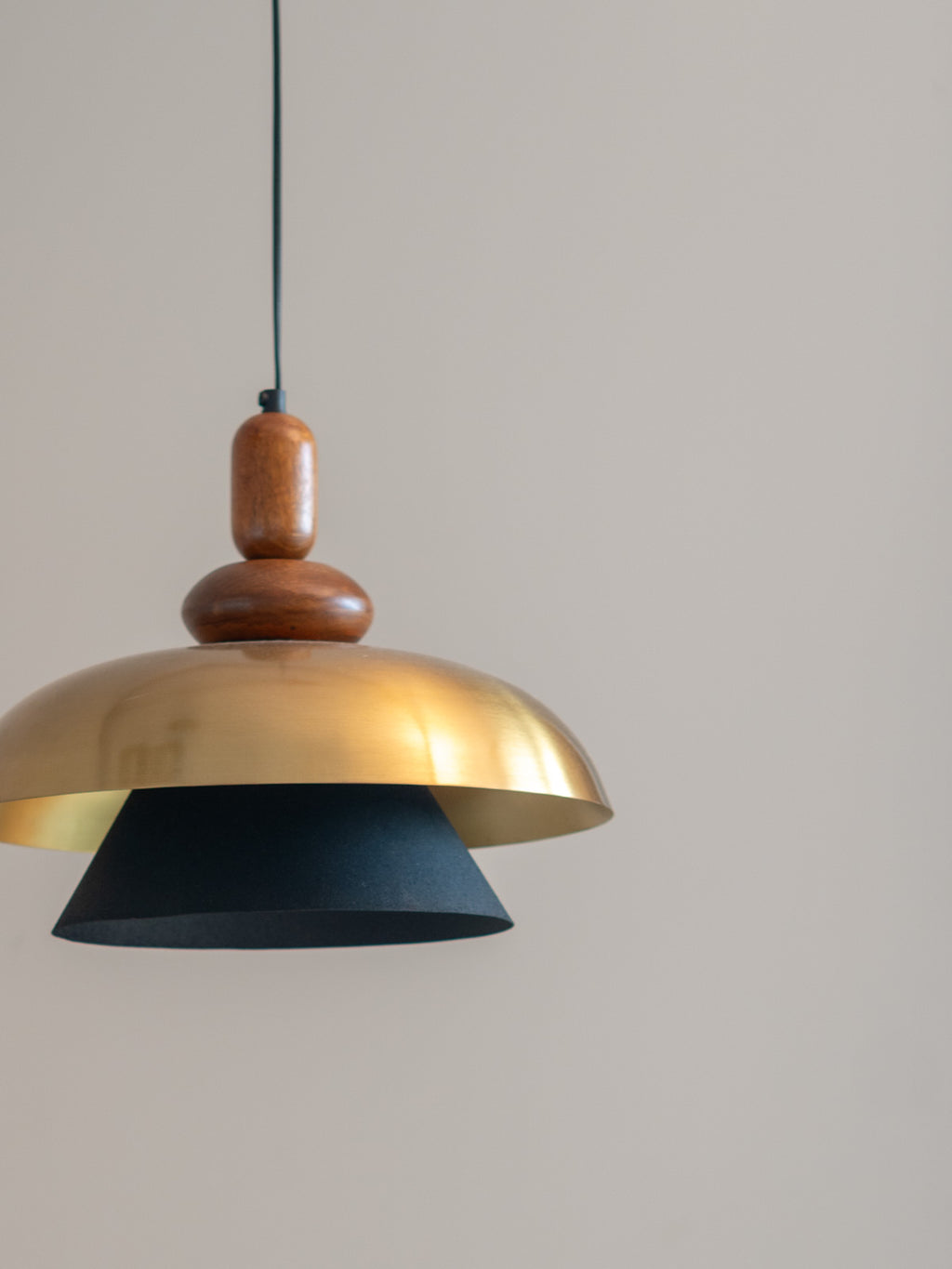 Wood and metal lamp