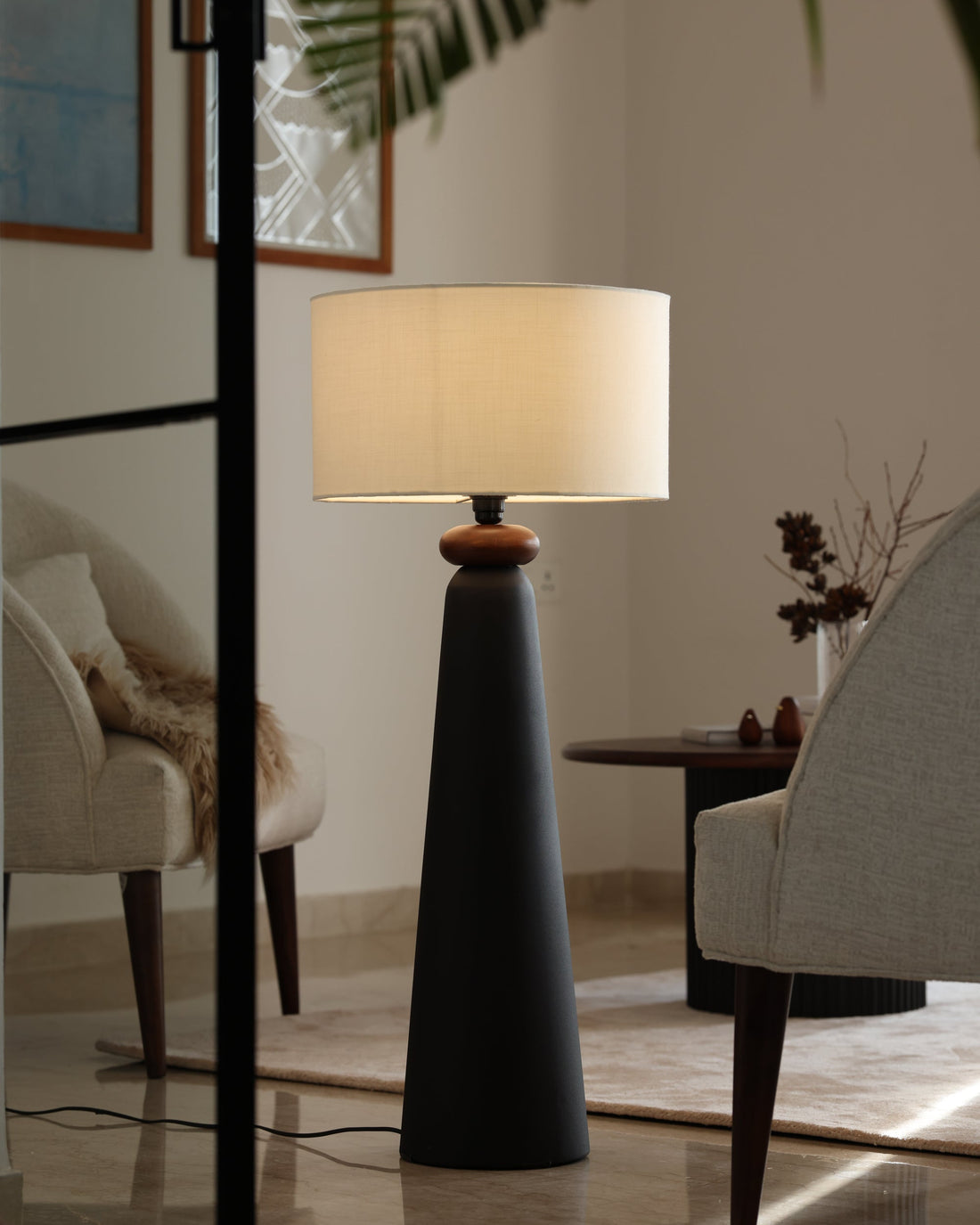 Modern floor lamp