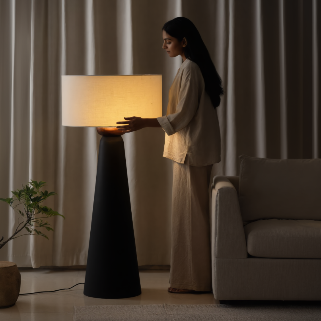 Perisi Floor Lamp