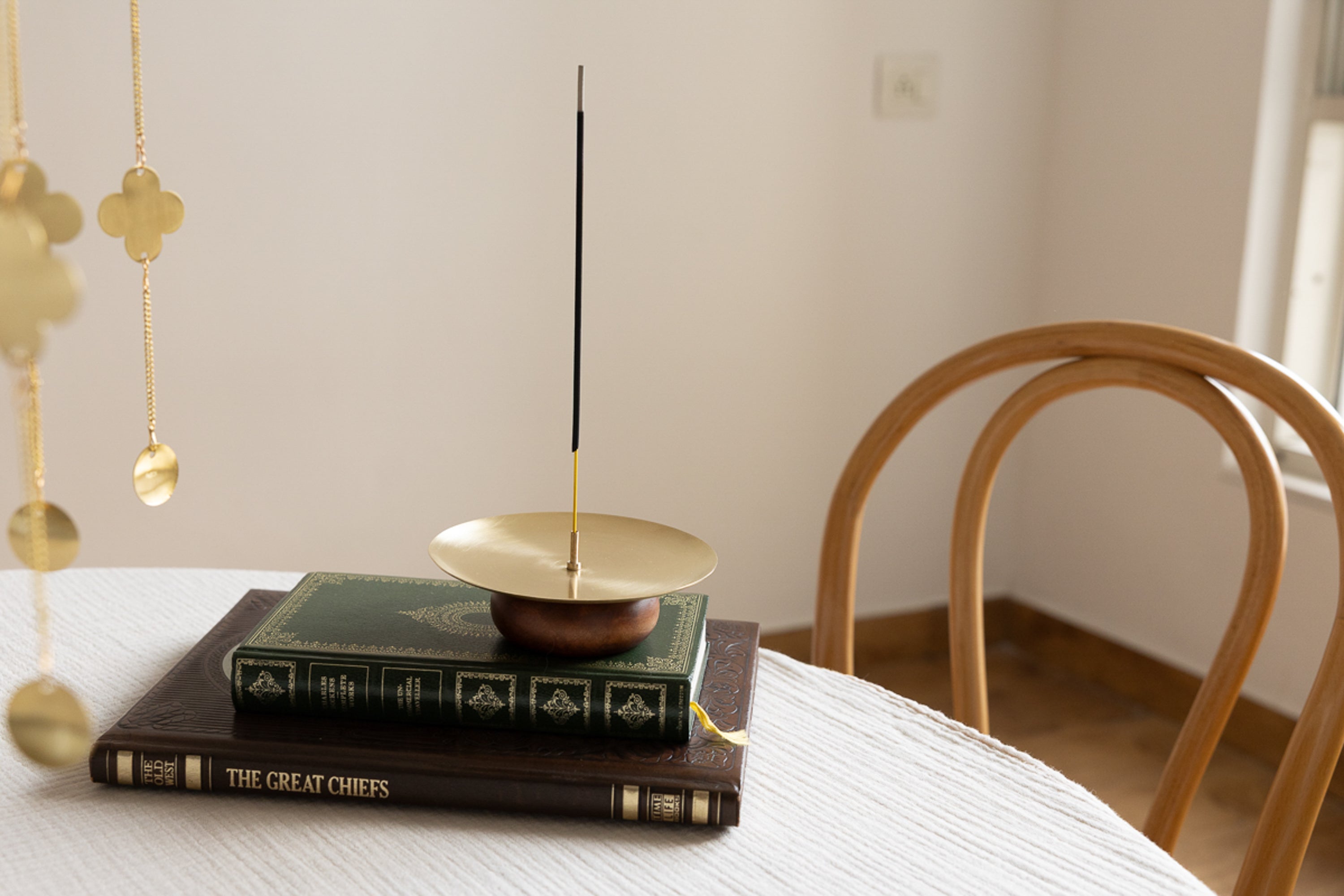 Perisi Incense Holder
