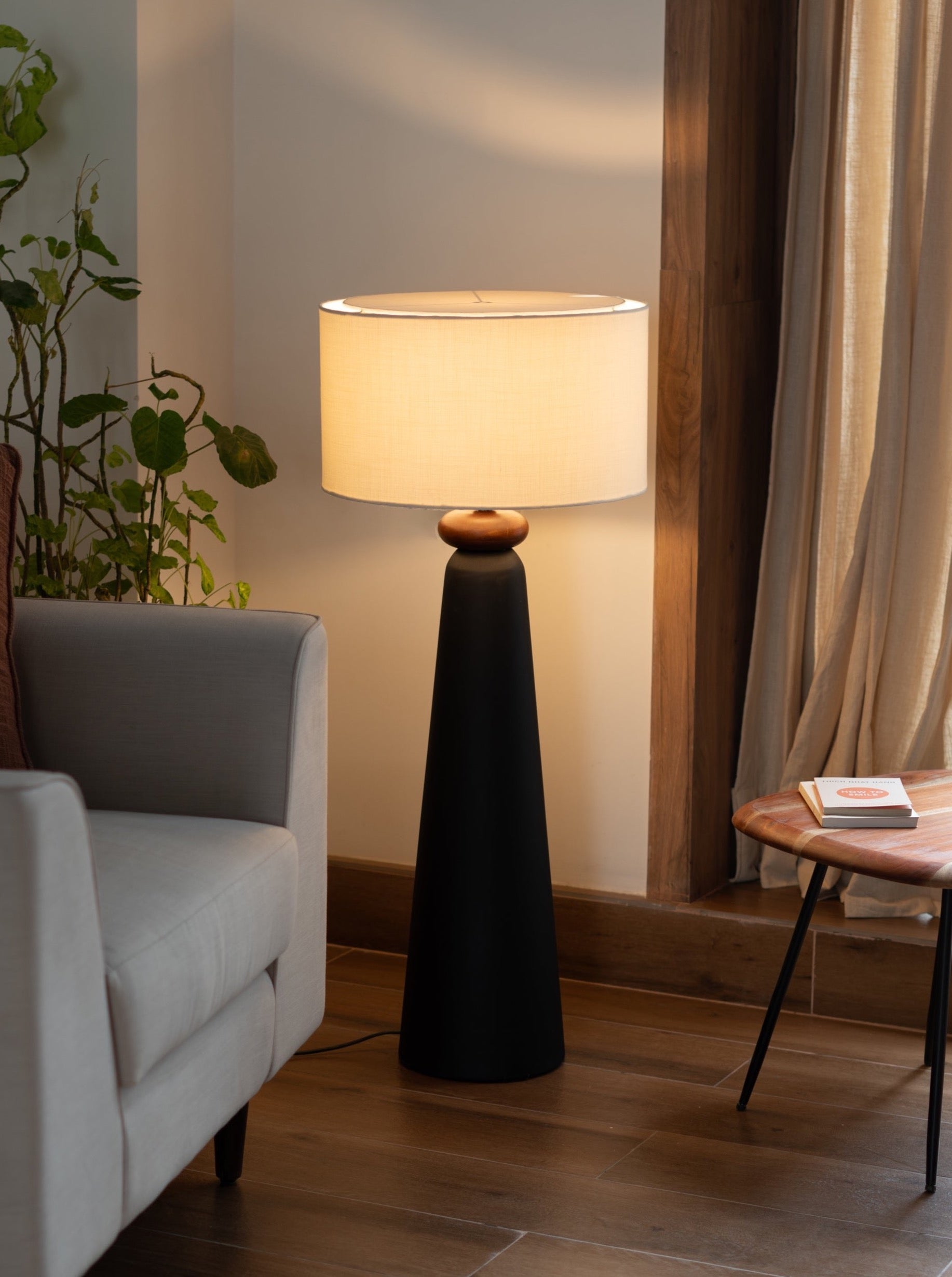 Modern floor lamp for living room