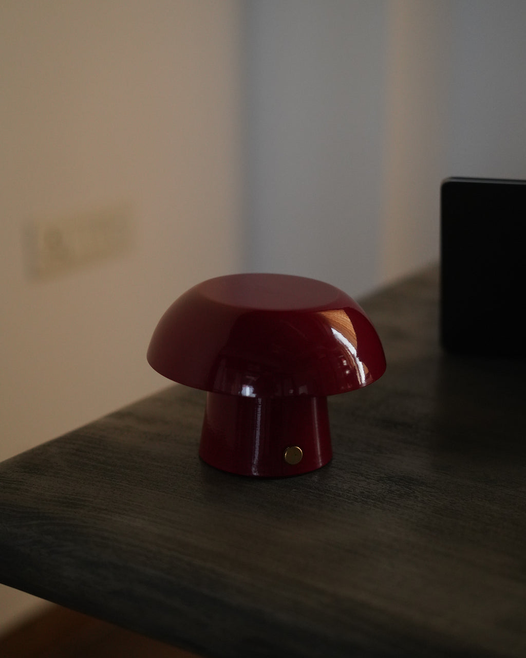 Rechargeable Table Lamp, Tomato Red