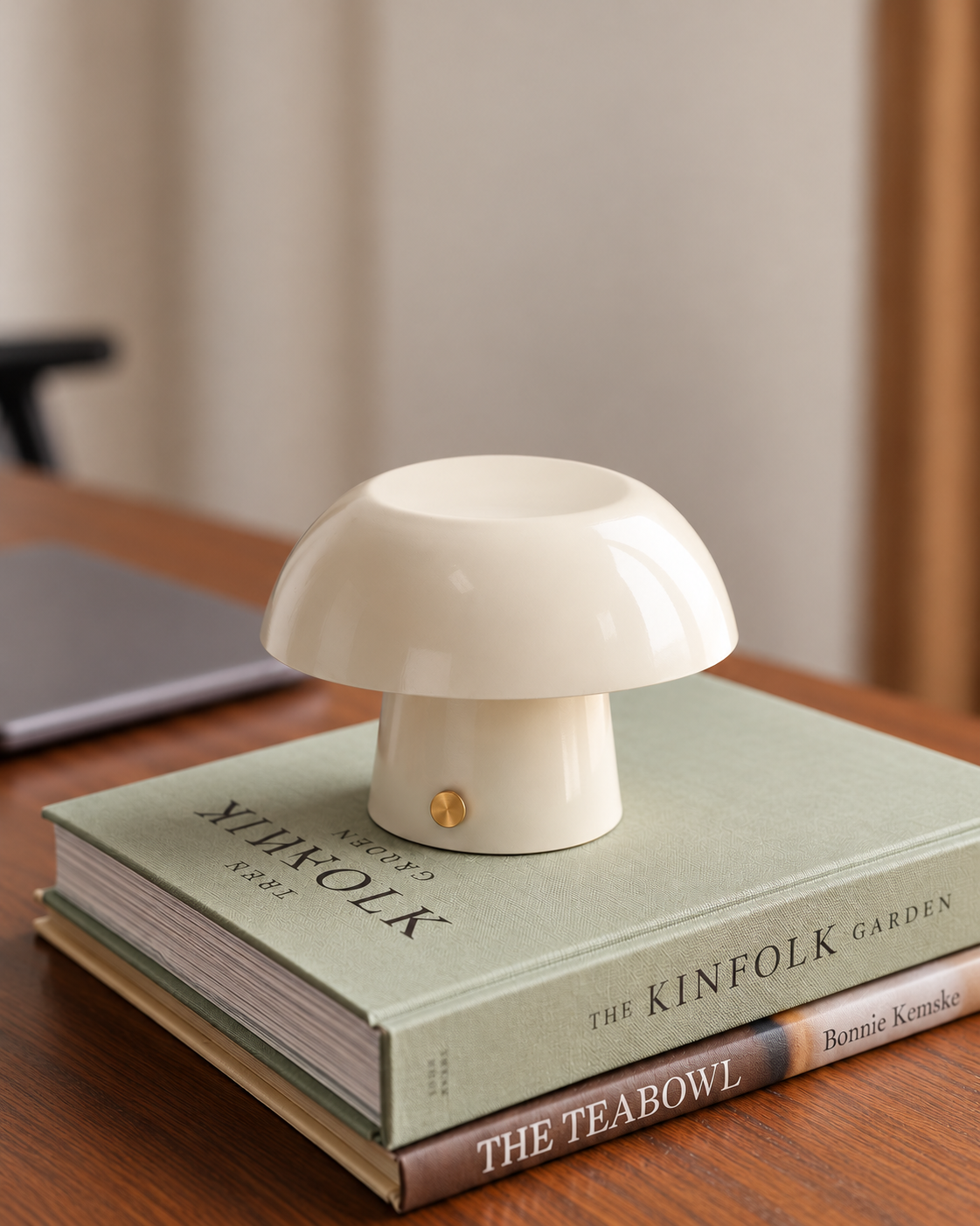 Rechargeable Table Lamp, Grandma Beige