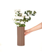 Salai Vase, Mocha Mousse