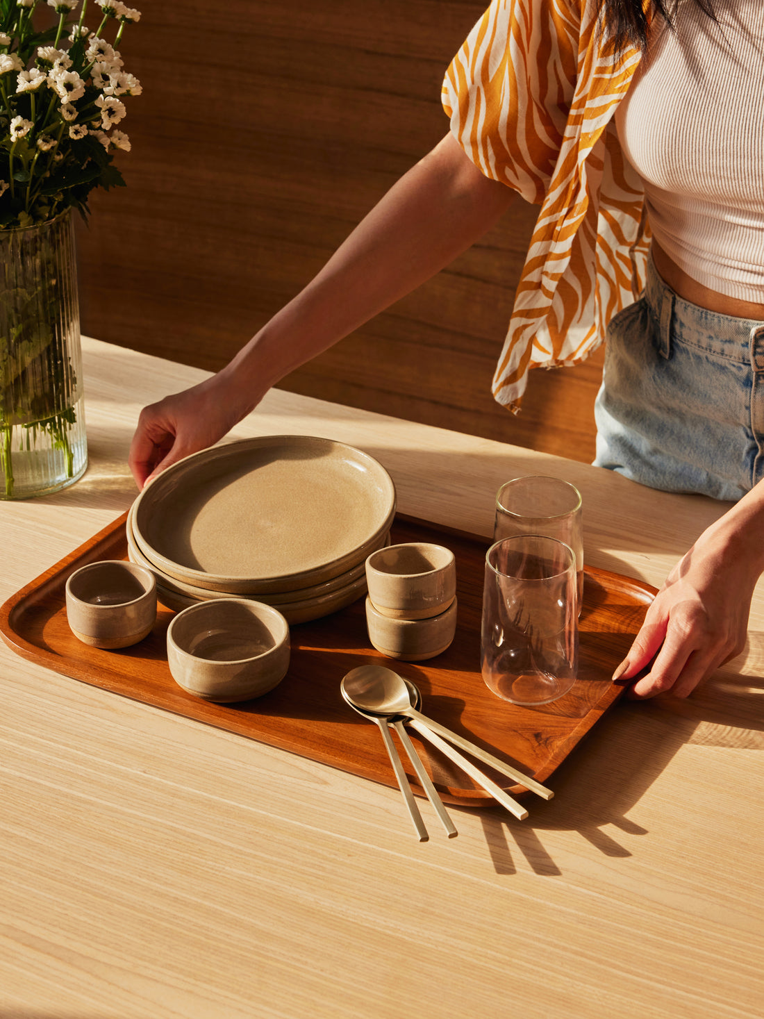 Large minimal teak wood trays 