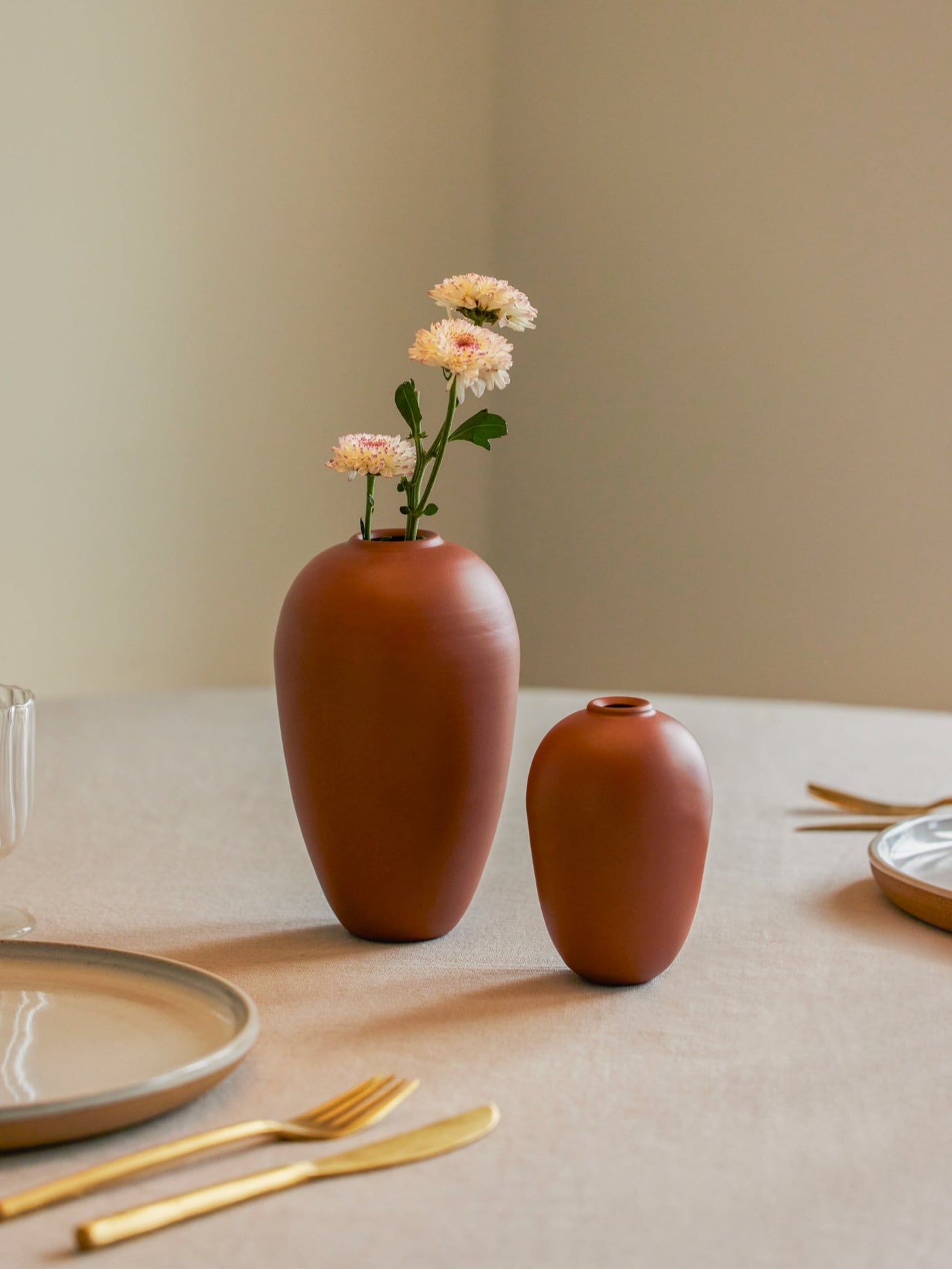 Bud vases, Terracotta