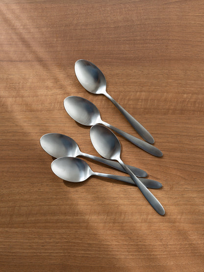 Willow high quality stainless steel dinner spoons by Fleck