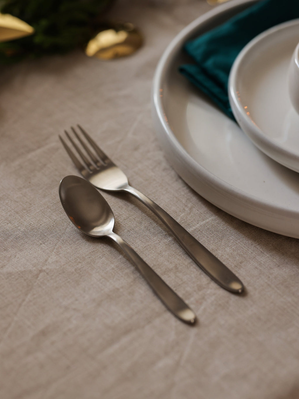 Willow high quality stainless steel cutlery set.