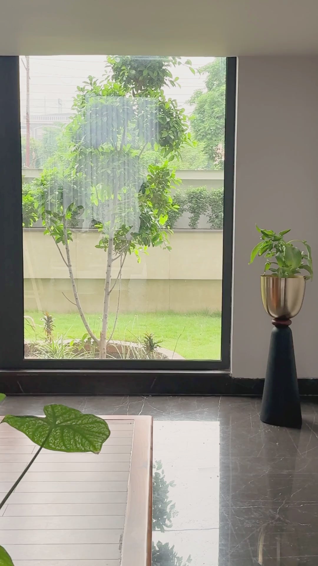 Perisi Planter