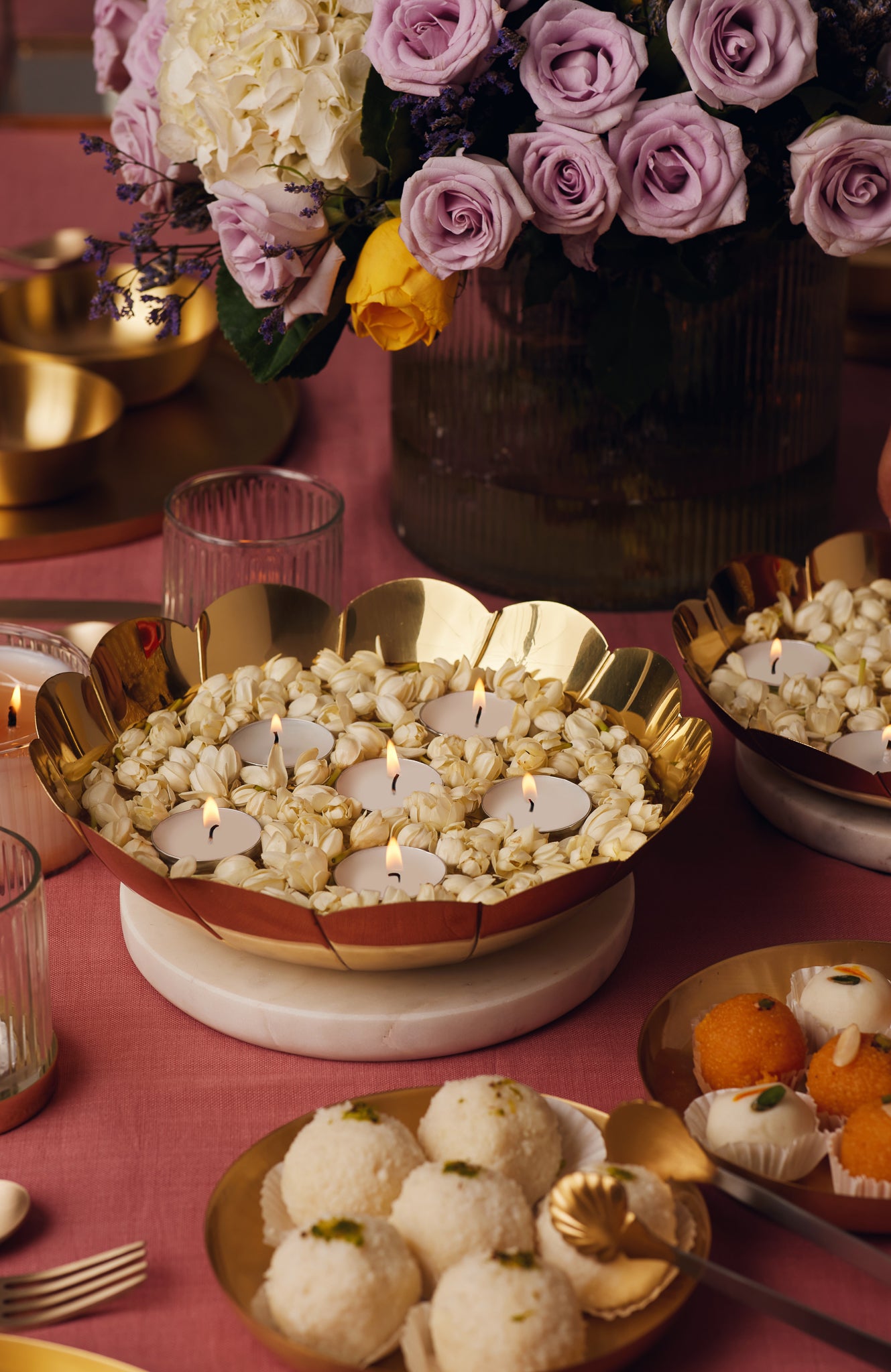 Lotus Decorative Brass Bowls, White Marble - Fleck