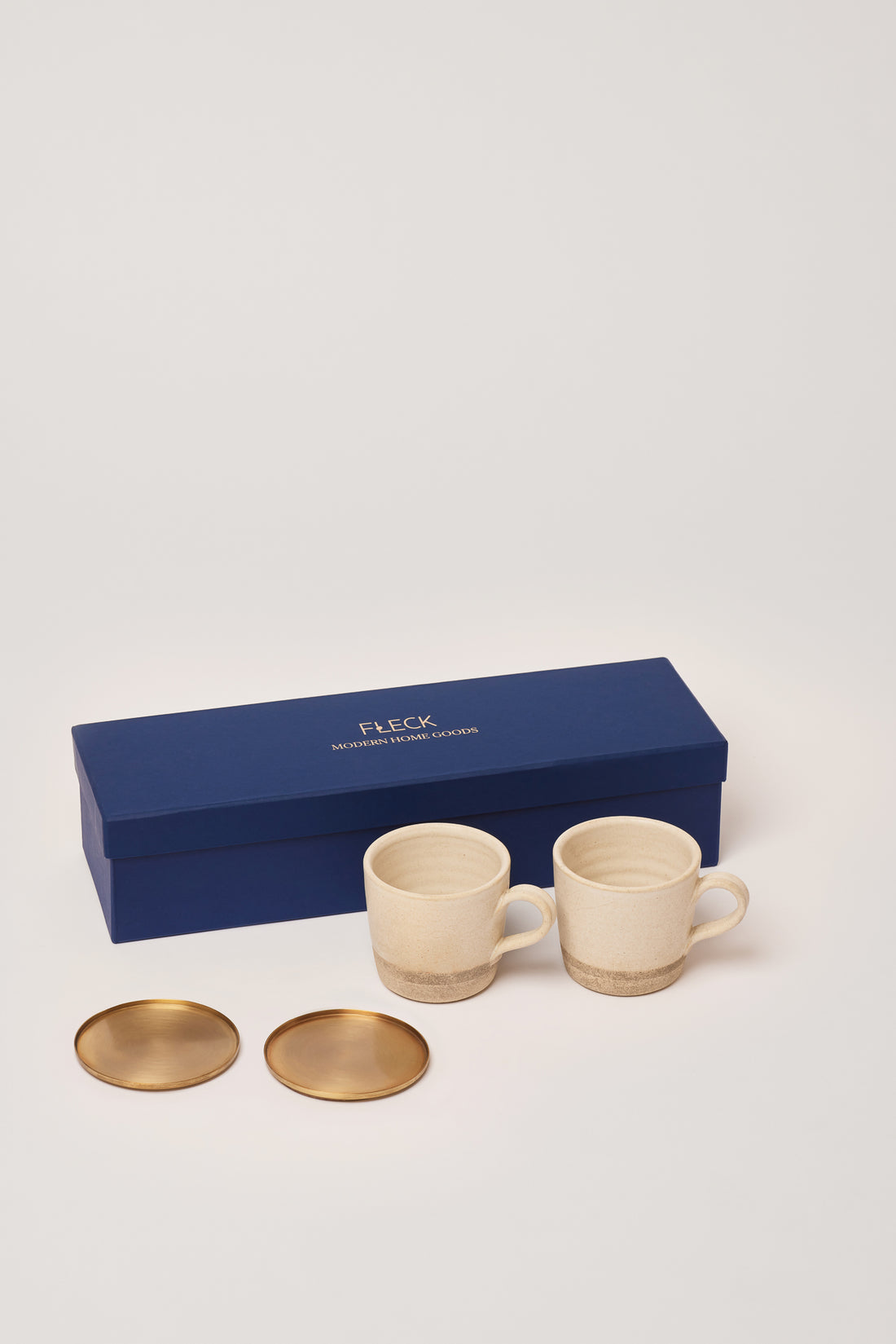 Manal mugs &amp; Heirloom Brass Coaster Gift Set - Fleck