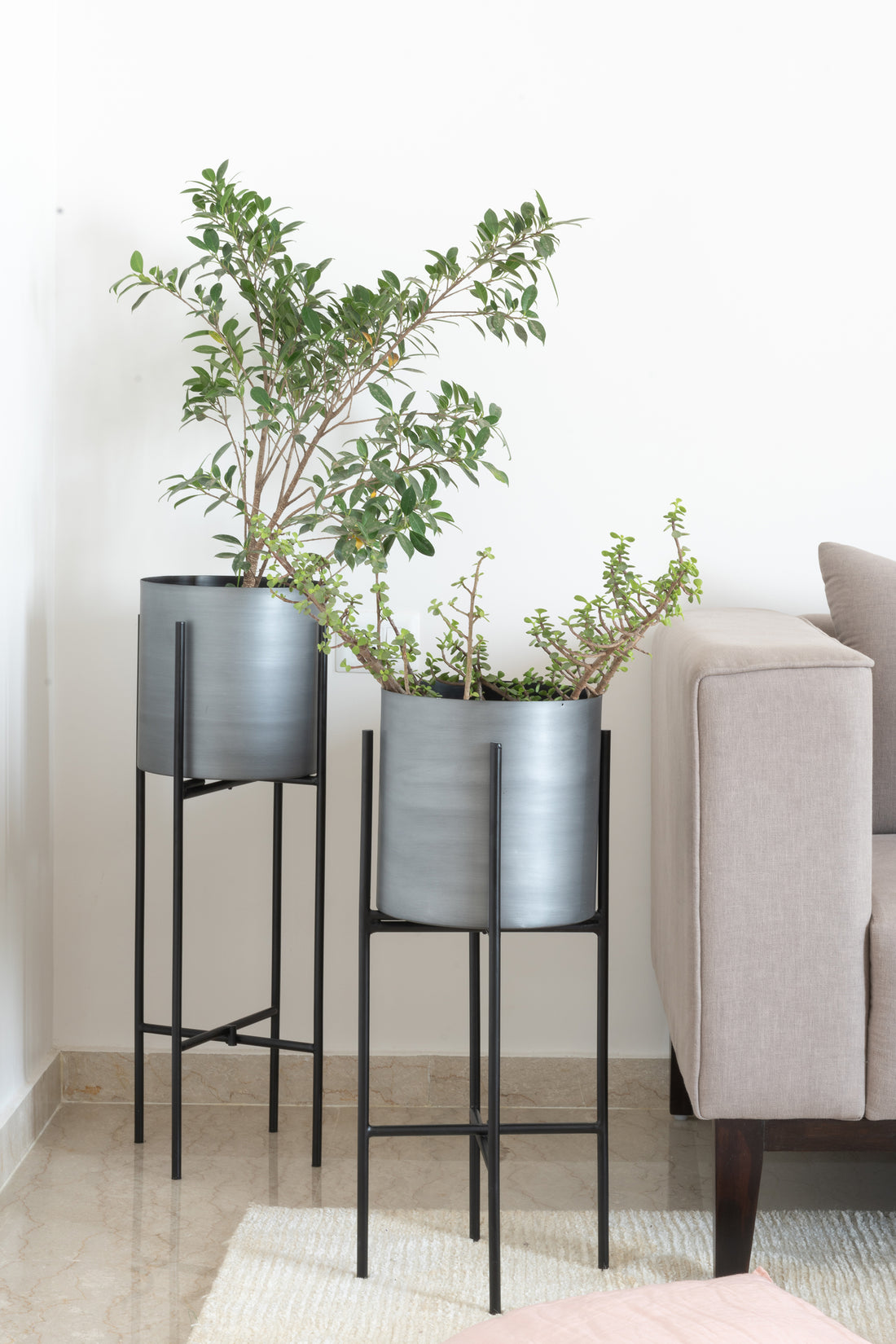 Raku Floor Indoor Planters - Fleck