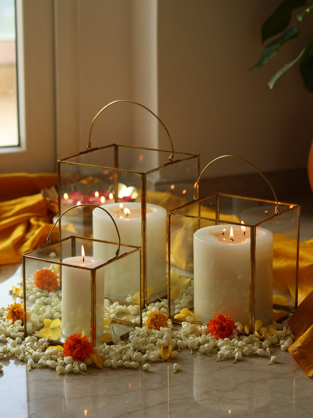 Clear Glass & Brass Lanterns with a Handle - Fleck