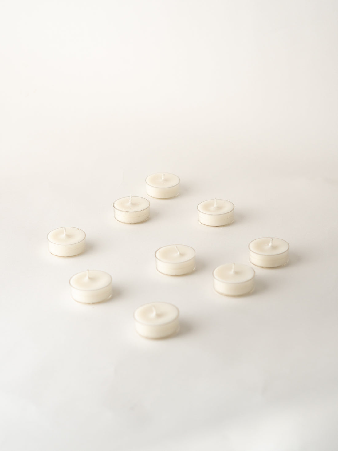 Pack of 2: Clear Tealight Candles, Set of 9
