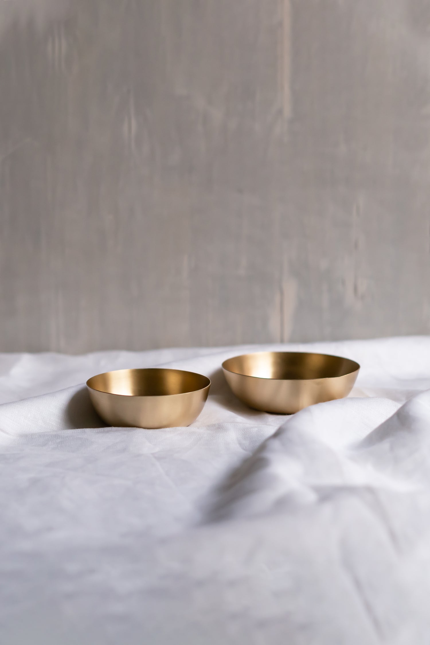 Heirloom Brass Bowls, Set of 2 - Fleck