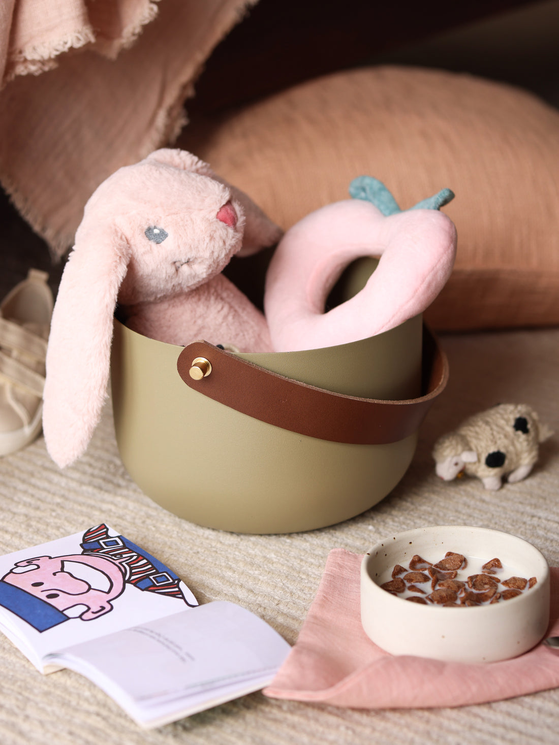 Round Basket - Sand, Small - Fleck