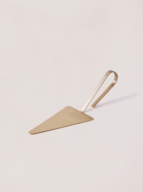 Loop Brass Cake Server