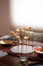 Lotus Centerpiece, 11 flowers - Fleck