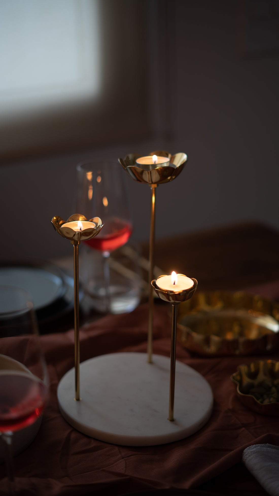 Lotus Centerpiece, 3 flowers - Fleck