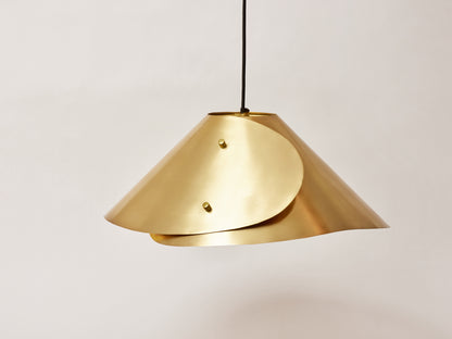 Brass hanging lights for dining table
